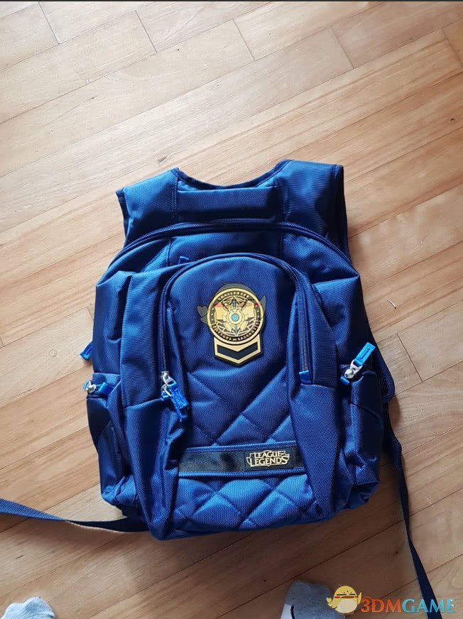 《LOL》S9或将取消王者段位实物奖励