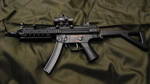 三角洲行动MP5腰射改枪攻略