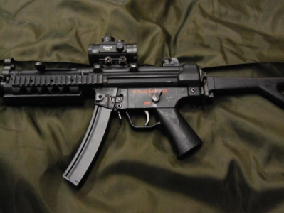 三角洲行动MP5腰射改枪攻略